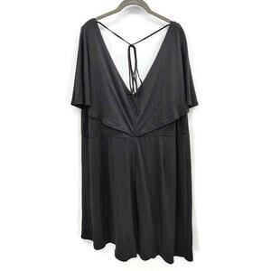 NWT Cushnie X Target black V Neck Strappy Detail dress in size 22W.